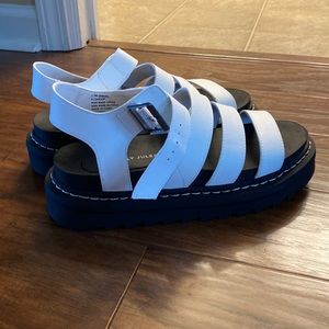 Chunky Y2K Sandals